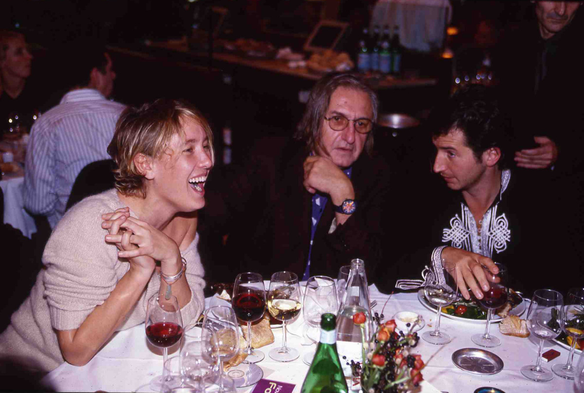 2001 - Cérémonie de remise des prix à l’Alcazar - Alexandra Senes, Jean-François Bizot et Edouard Baer (Crédit Alexis Komenda)