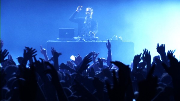 para-one-1024x576_0