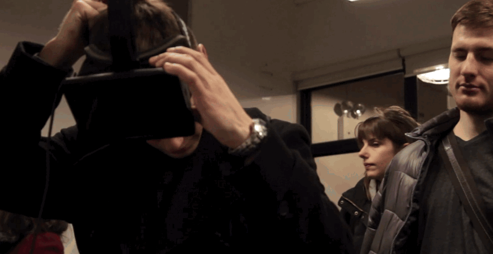 VR1