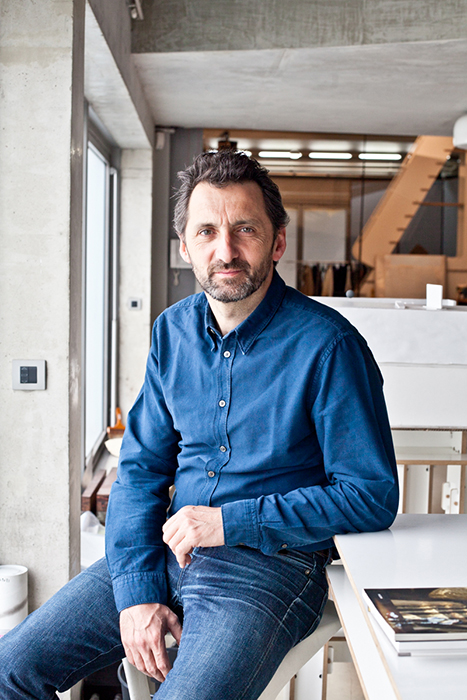 Xavier Veilhan à son atelier du 20ème pour L'Optimum