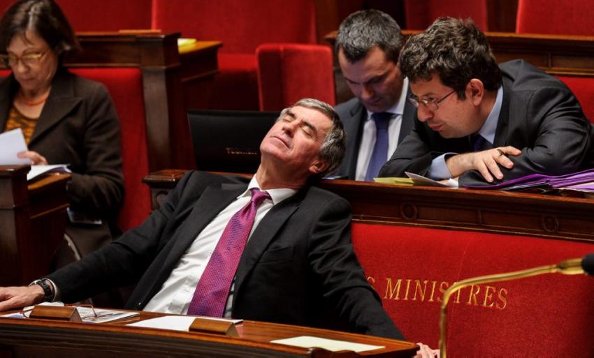 cahuzac-endormi-a-lassemblee