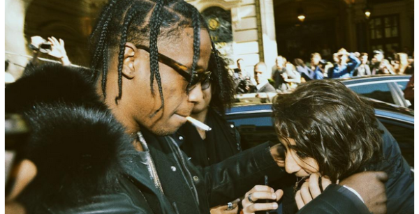 Travis-Scott-chain