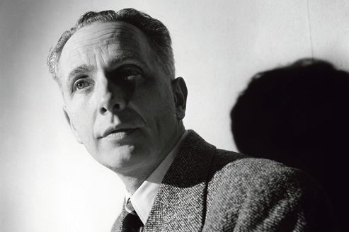 Louis Aragon (1897-1982) ecrivain francais  --- Louis Aragon (1897-1982) french writer


--------
Ce site respecte le droit d'auteur. Tous les droits des auteurs des oeuvres protégées reproduites et communiquées sur ce site, sont réservés. Sauf autorisation, toute utilisation des oeuvres autres que la reproduction et la consultation individuelles et privées sont interdites. Pour les publier ou les diffuser, vous devez impérativement obtenir l'autorisation préalable de l'ADAGP ou de ses correspondants à l'étranger et acquitter les droits d'auteur correspondants :
ADAGP  11 rue Berryer  Paris
Tel : (33) 1 43 59 09 79   Fax : (33) 1 45 63 44 89
Email : adagp@adagp.fr
http : www.adagp.fr