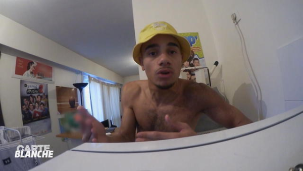 MV