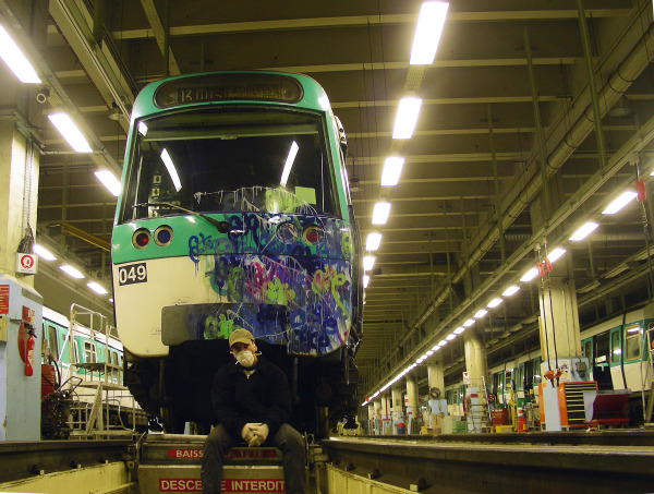 14_Azyle_autoportrait_2007