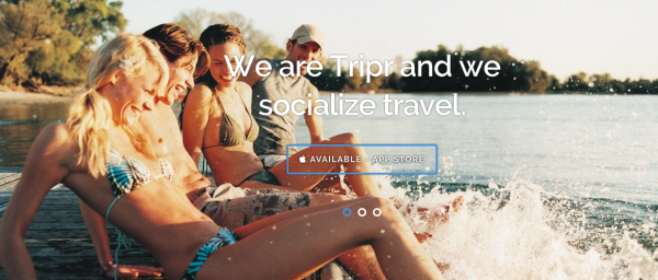 Photo d'illustration du réseau social Tripr avec un groupe d'amis en maillot de bain les pieds dans l'eau