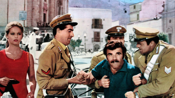 Il giorno della civetta scène du film claudia cardinale