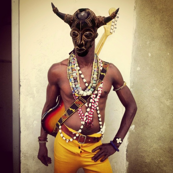 Vaudou Game, "Dangerous Bees"