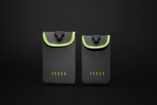 Yondr_TWO-CASES_905