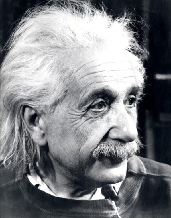portrait-albert-einstein-12