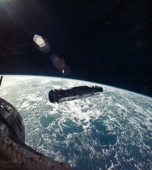 Capsule Gemini 10 & Agena