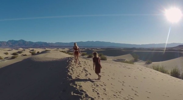 capture du clip higher in love de FKJ