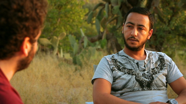 Interview du rappeur en cavale Lacrim