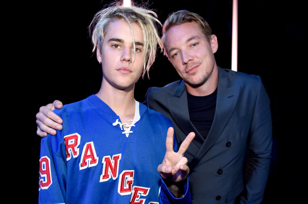 INGLEWOOD, CALIFORNIA - APRIL 03:  Recording artists Justin Bieber (L) and Diplo pose backstage at the iHeartRadio Music Awards which broadcasted live on TBS, TNT, AND TRUTV from The Forum on April 3, 2016 in Inglewood, California.  (Photo by Kevin Mazur/Getty Images for iHeartRadio / Turner)