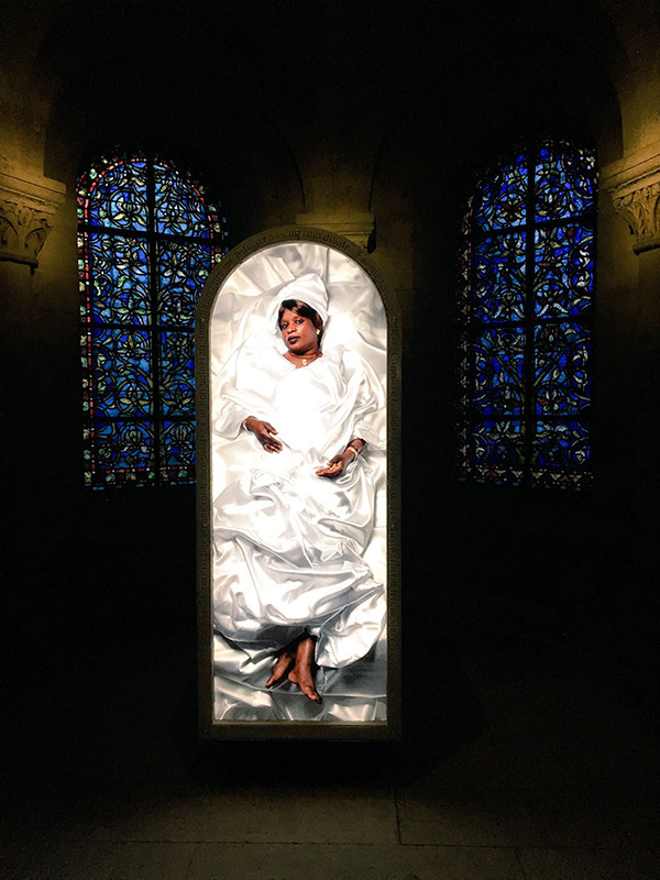 C7D3YsWXAAEbcex.jpg-large-1500x2000