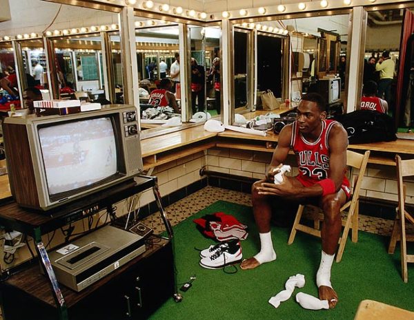 130213173043-michael-jordan-1457968-single-image-cut