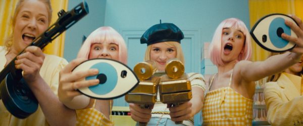 home-clique-tv-angele-la-thune-2