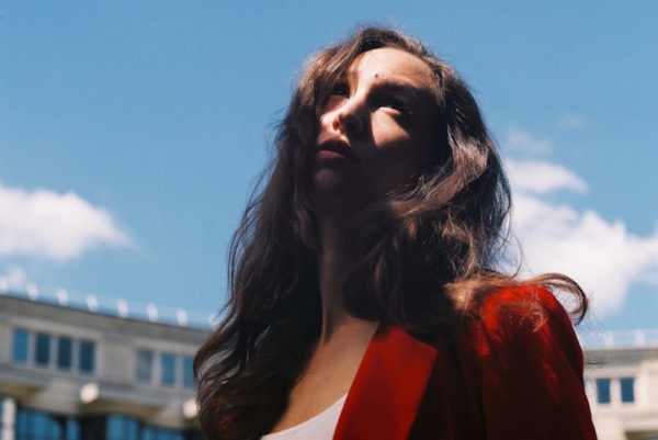 home-clique-tv-qui-es-tu-TessaB