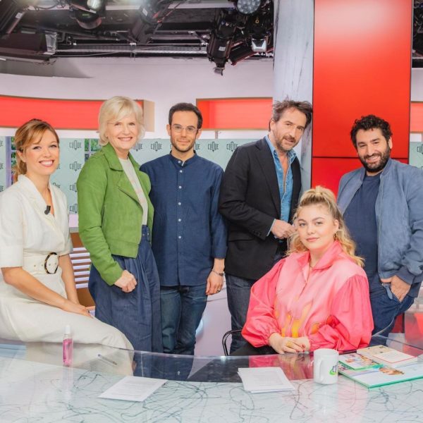 clique-tv-clique-avec-edouard-baer-et-louane