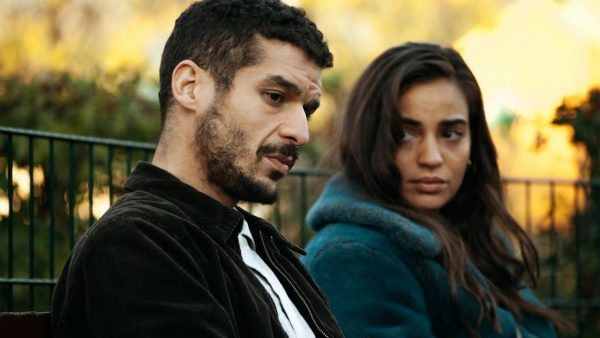 clique-tv-de-bas-etage-le-premier-long-metrage-de-yassine-qnia